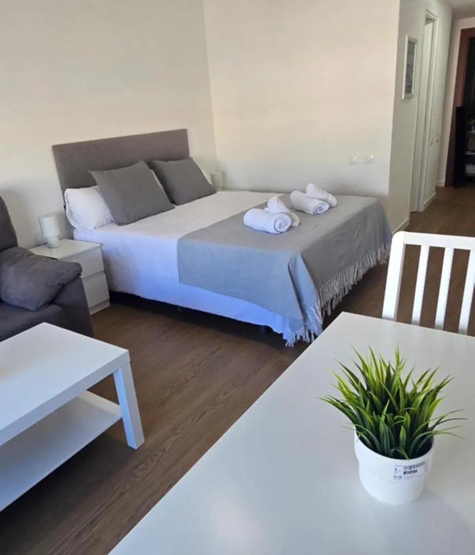 Triana Apartahotel Sewilla
