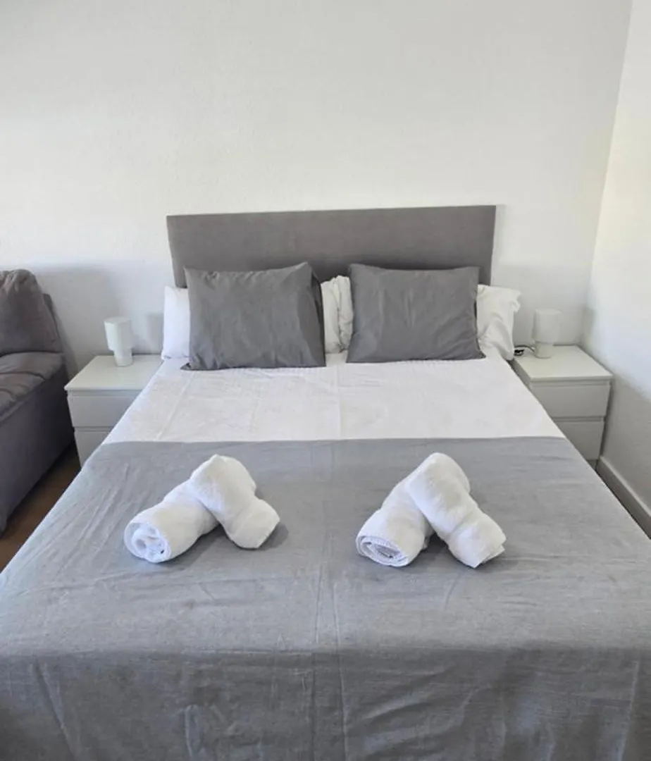 Triana Apartahotel Sewilla Apartament